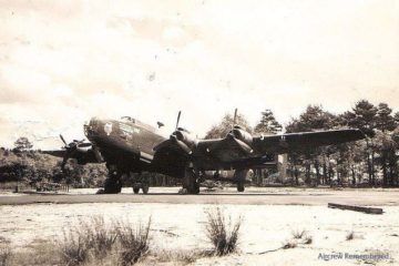 Photograph of QO-B, a Halifax VII, at 432 (Leaside) Squadron